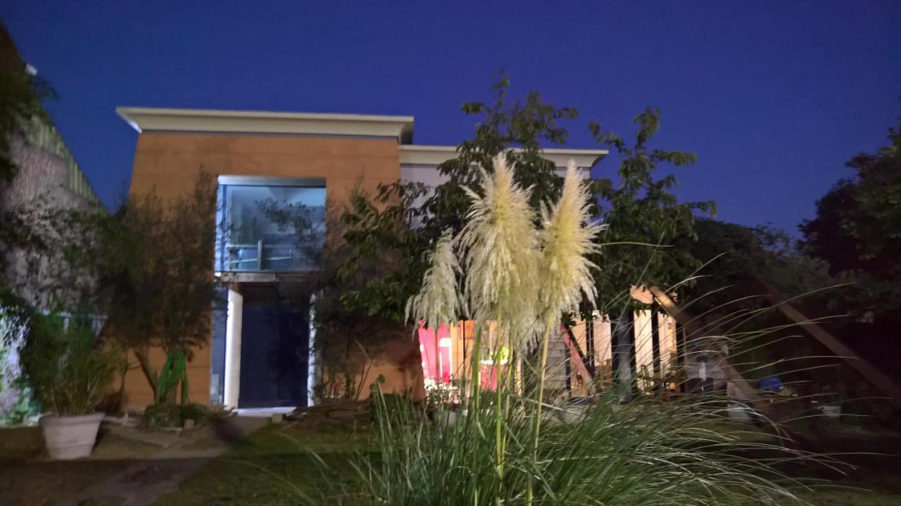 Bambou & Olivier Chambres Roubaix Exterior photo